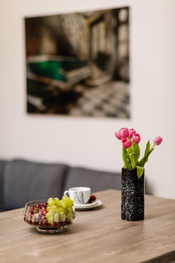 Old Town Clock Tower Apartment Котор Экстерьер фото